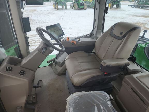 2025 John Deere 9R 540 Tractor 4WD
