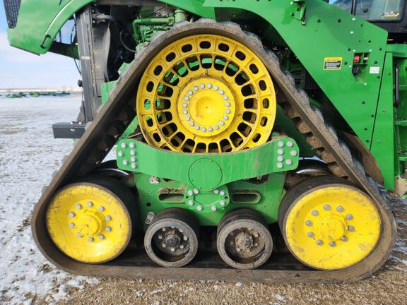 2025 John Deere 9RX 540 Tractor Rubber Track