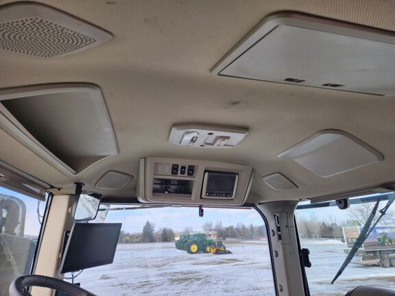 2025 John Deere 9RX 540 Tractor Rubber Track