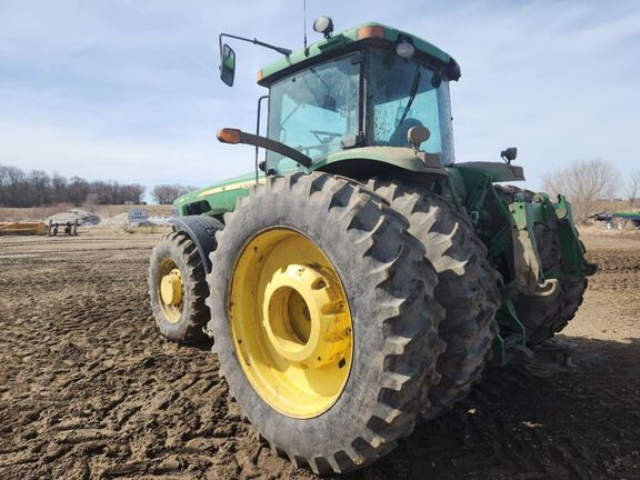 2005 John Deere 8320 Tractor