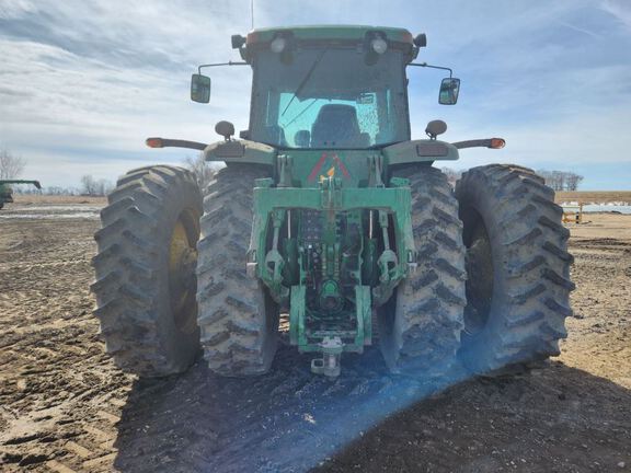 2005 John Deere 8320 Tractor