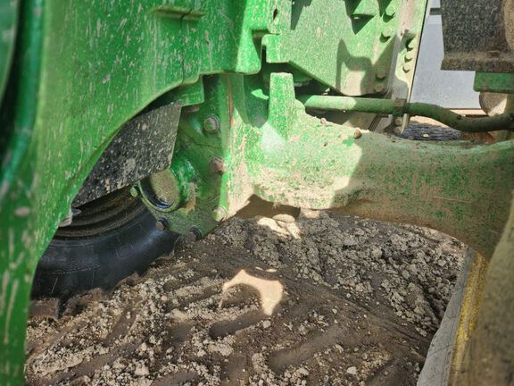 2005 John Deere 8320 Tractor