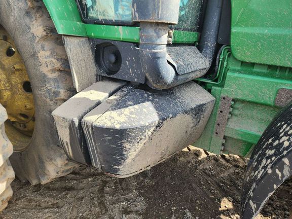 2005 John Deere 8320 Tractor