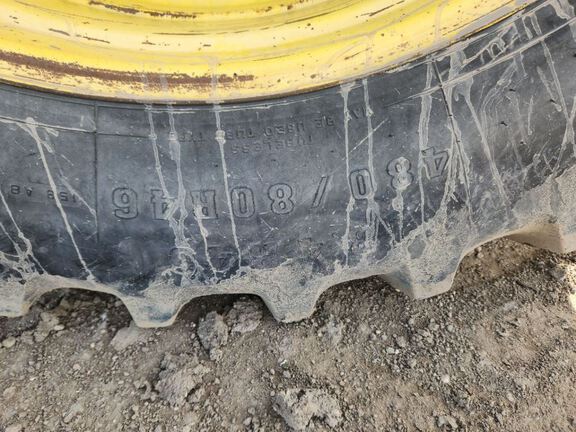 2005 John Deere 8320 Tractor