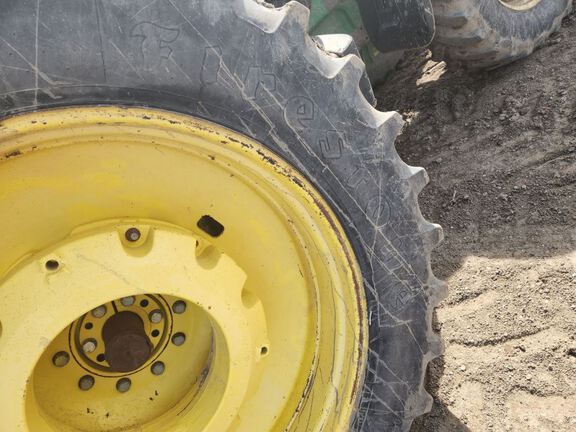 2005 John Deere 8320 Tractor