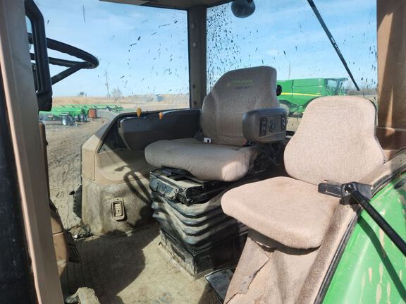 2005 John Deere 8320 Tractor