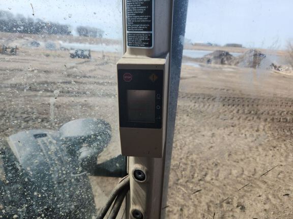 2005 John Deere 8320 Tractor