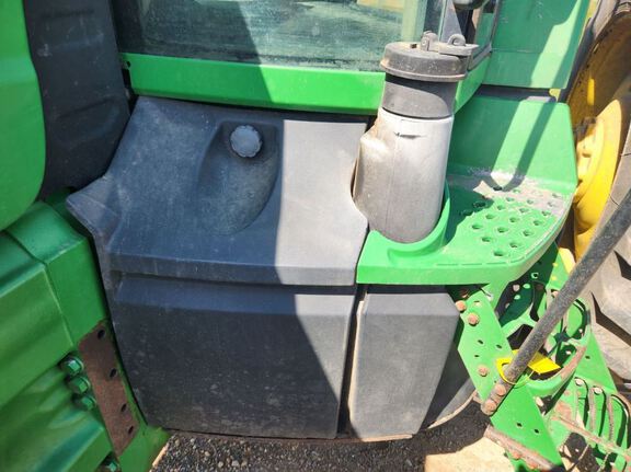 2005 John Deere 8320 Tractor