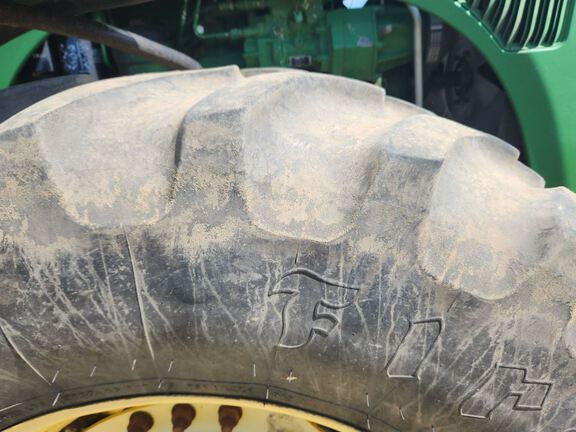 2005 John Deere 8320 Tractor