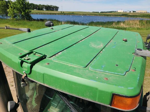 2005 John Deere 8320 Tractor