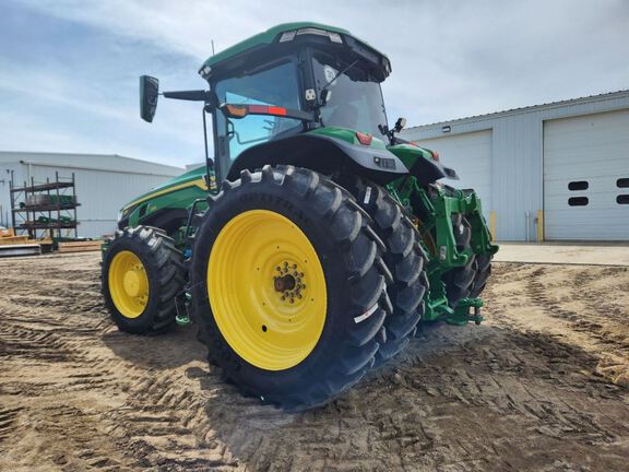 2025 John Deere 8R 230 Tractor