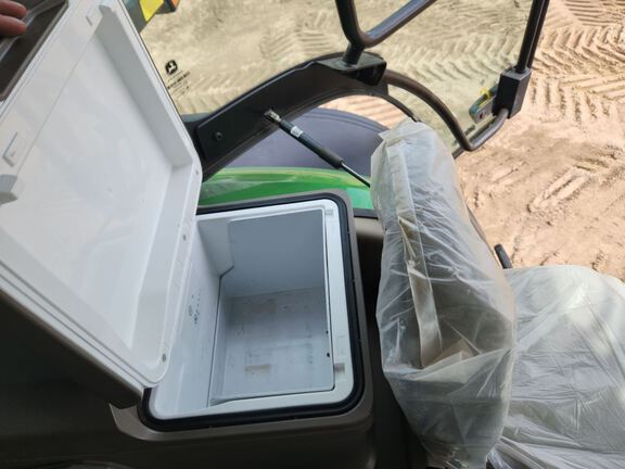 2025 John Deere 8R 230 Tractor