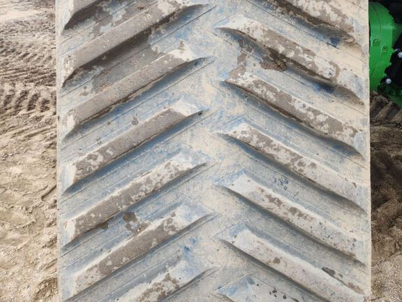 2025 John Deere 9RX 540 Tractor Rubber Track