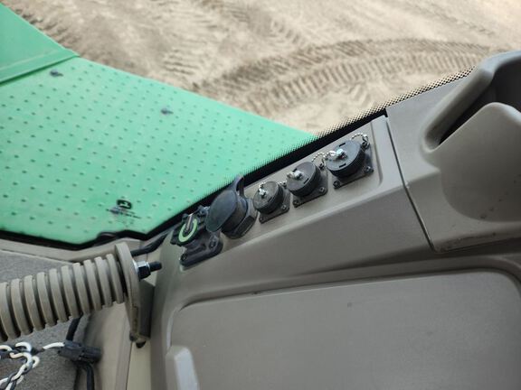 2025 John Deere 9RX 540 Tractor Rubber Track