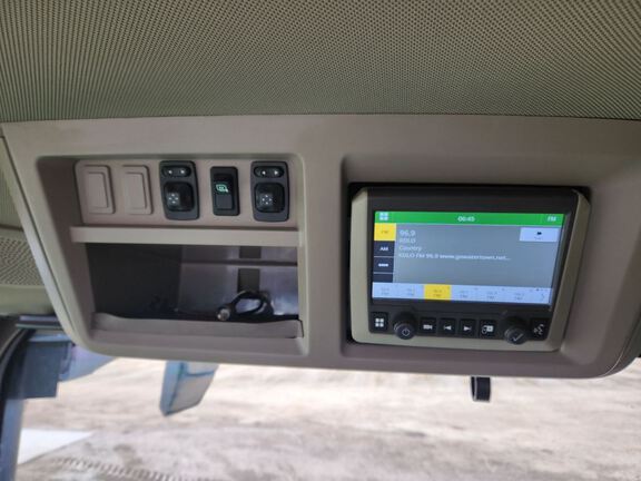 2025 John Deere 9RX 540 Tractor Rubber Track