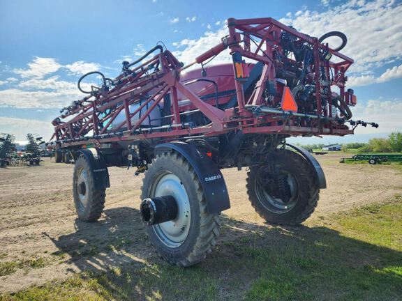 2013 Case PATRIOT 4430 Sprayer/High Clearance