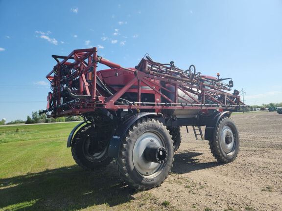 2013 Case PATRIOT 4430 Sprayer/High Clearance