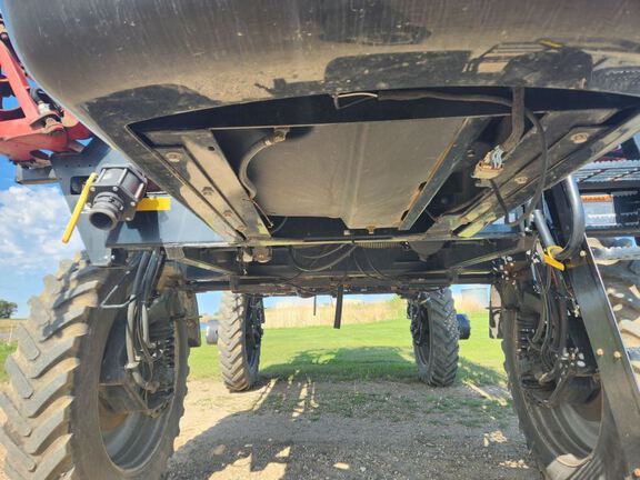 2013 Case PATRIOT 4430 Sprayer/High Clearance