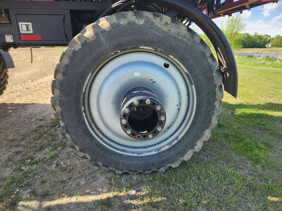 2013 Case PATRIOT 4430 Sprayer/High Clearance