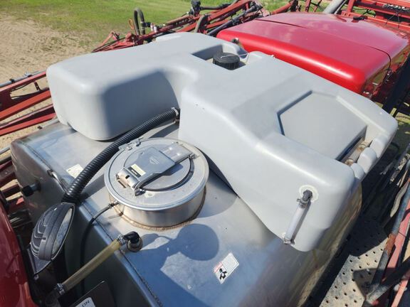 2013 Case PATRIOT 4430 Sprayer/High Clearance