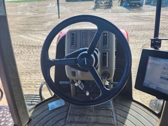 2013 Case PATRIOT 4430 Sprayer/High Clearance