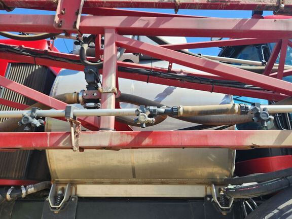 2013 Case PATRIOT 4430 Sprayer/High Clearance