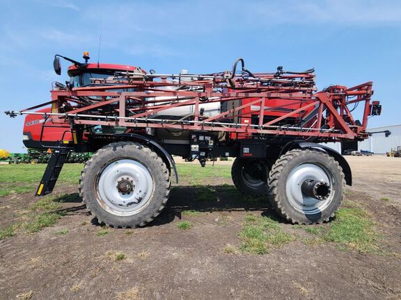 2013 Case PATRIOT 4430 Sprayer/High Clearance