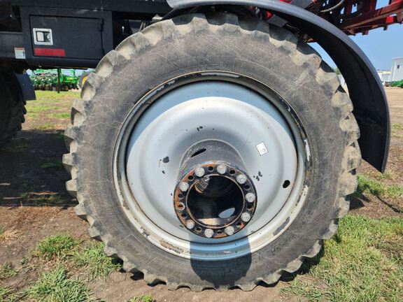 2013 Case PATRIOT 4430 Sprayer/High Clearance