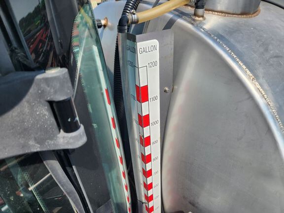 2013 Case PATRIOT 4430 Sprayer/High Clearance