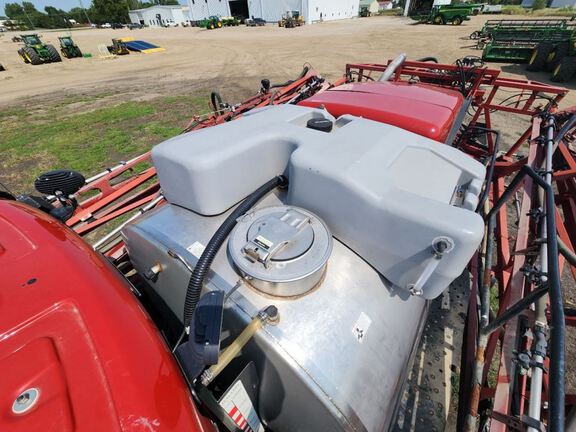 2013 Case PATRIOT 4430 Sprayer/High Clearance