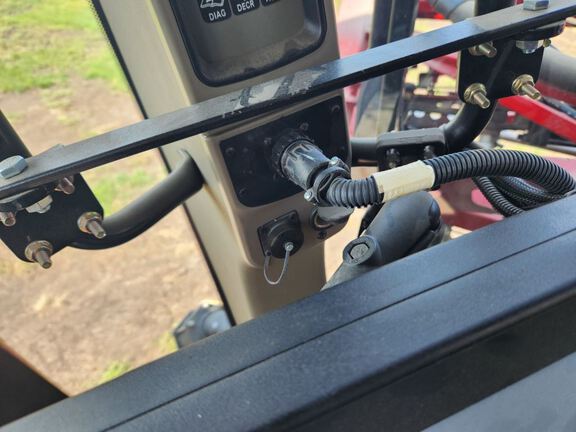 2013 Case PATRIOT 4430 Sprayer/High Clearance