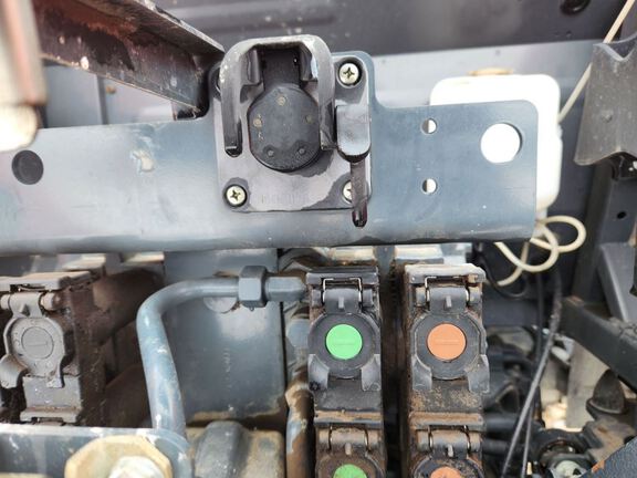 Kubota M7-171 Tractor