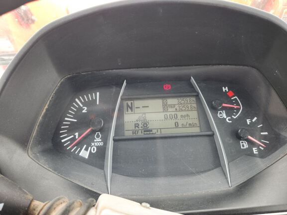 Kubota M7-171 Tractor