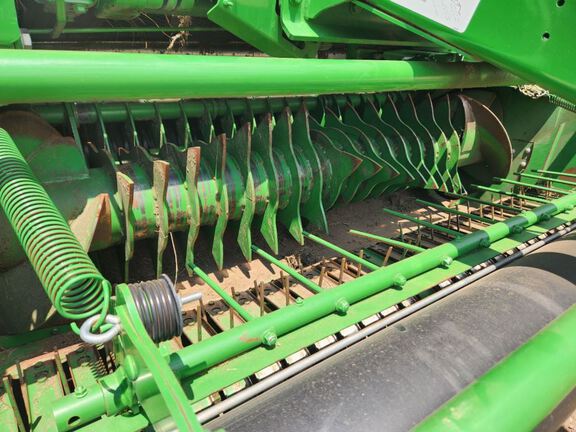 2024 John Deere 561R Baler/Round