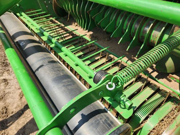 2024 John Deere 561R Baler/Round