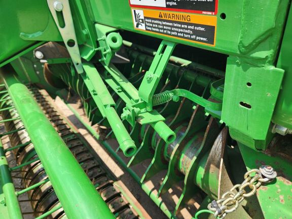 2024 John Deere 561R Baler/Round