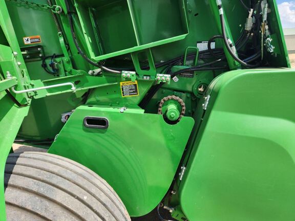 2024 John Deere 561R Baler/Round