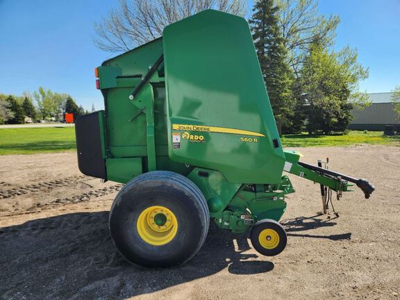 2023 John Deere 560R Baler/Round