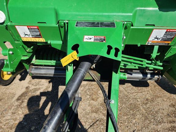 2023 John Deere 560R Baler/Round