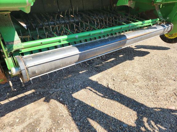 2023 John Deere 560R Baler/Round