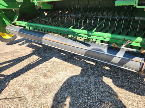 2023 John Deere 560R Baler/Round