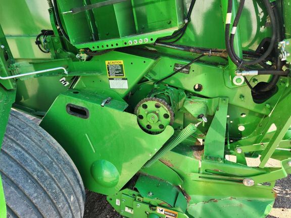 2023 John Deere 560R Baler/Round