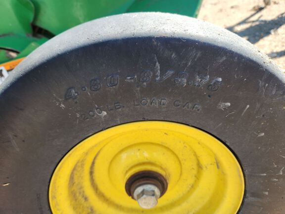 2023 John Deere 560R Baler/Round