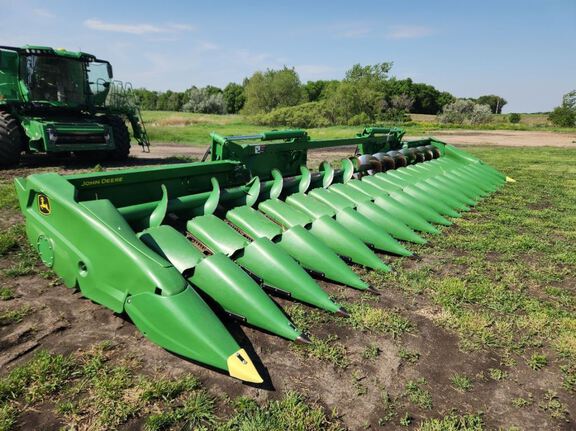 2024 John Deere C18F Header Corn Head
