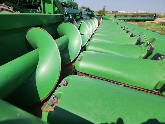 2024 John Deere C18F Header Corn Head