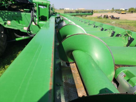 2024 John Deere C18F Header Corn Head
