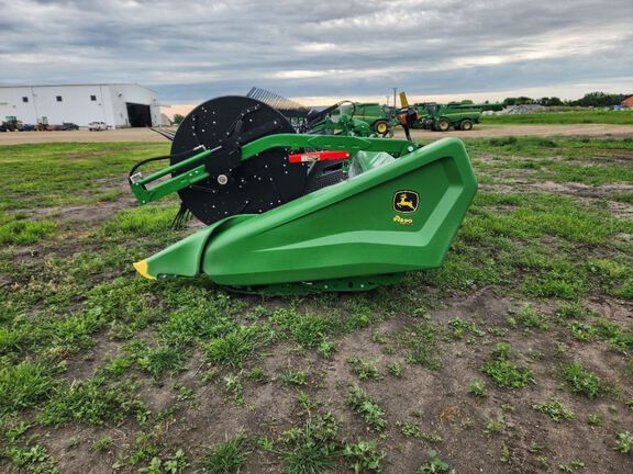 2025 John Deere HDF 50 Header Combine