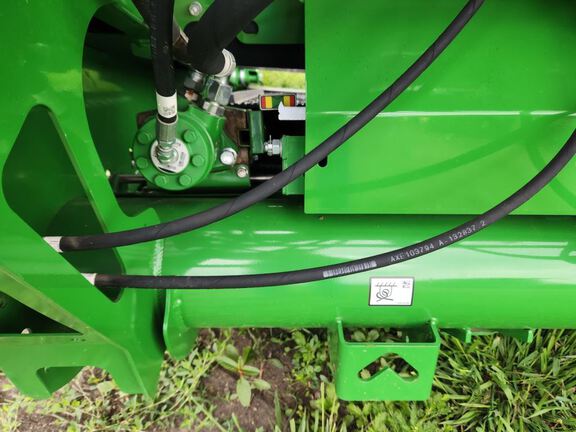2025 John Deere HDF 50 Header Combine
