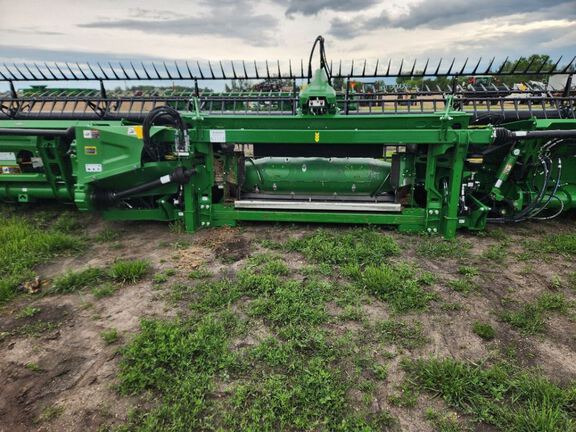 2025 John Deere HDF 50 Header Combine