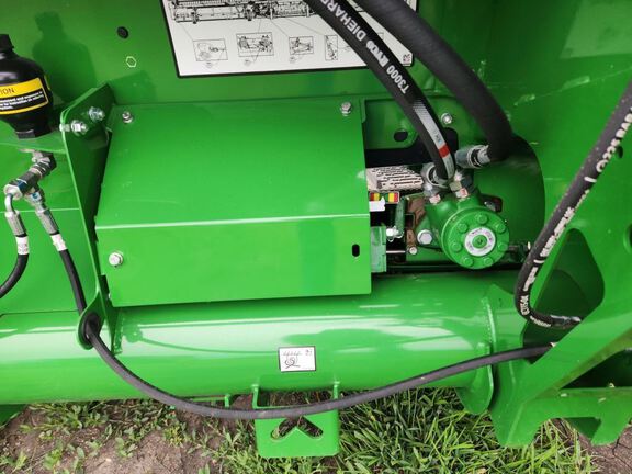 2025 John Deere HDF 50 Header Combine